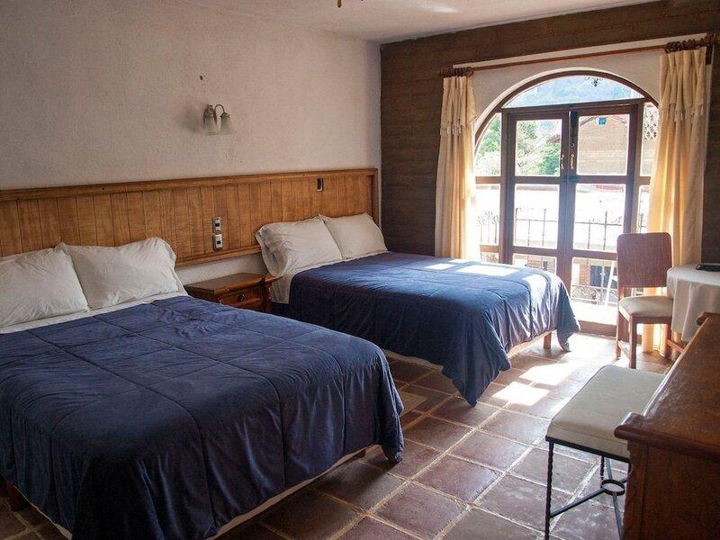 Hotel Hacienda Ventana Del Cielo テポストラン エクステリア 写真