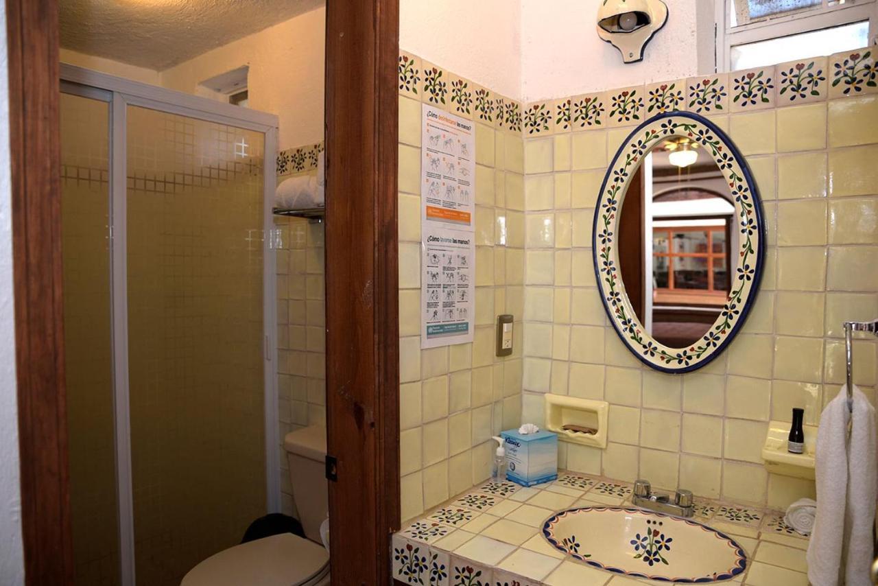 Hotel Hacienda Ventana Del Cielo テポストラン エクステリア 写真